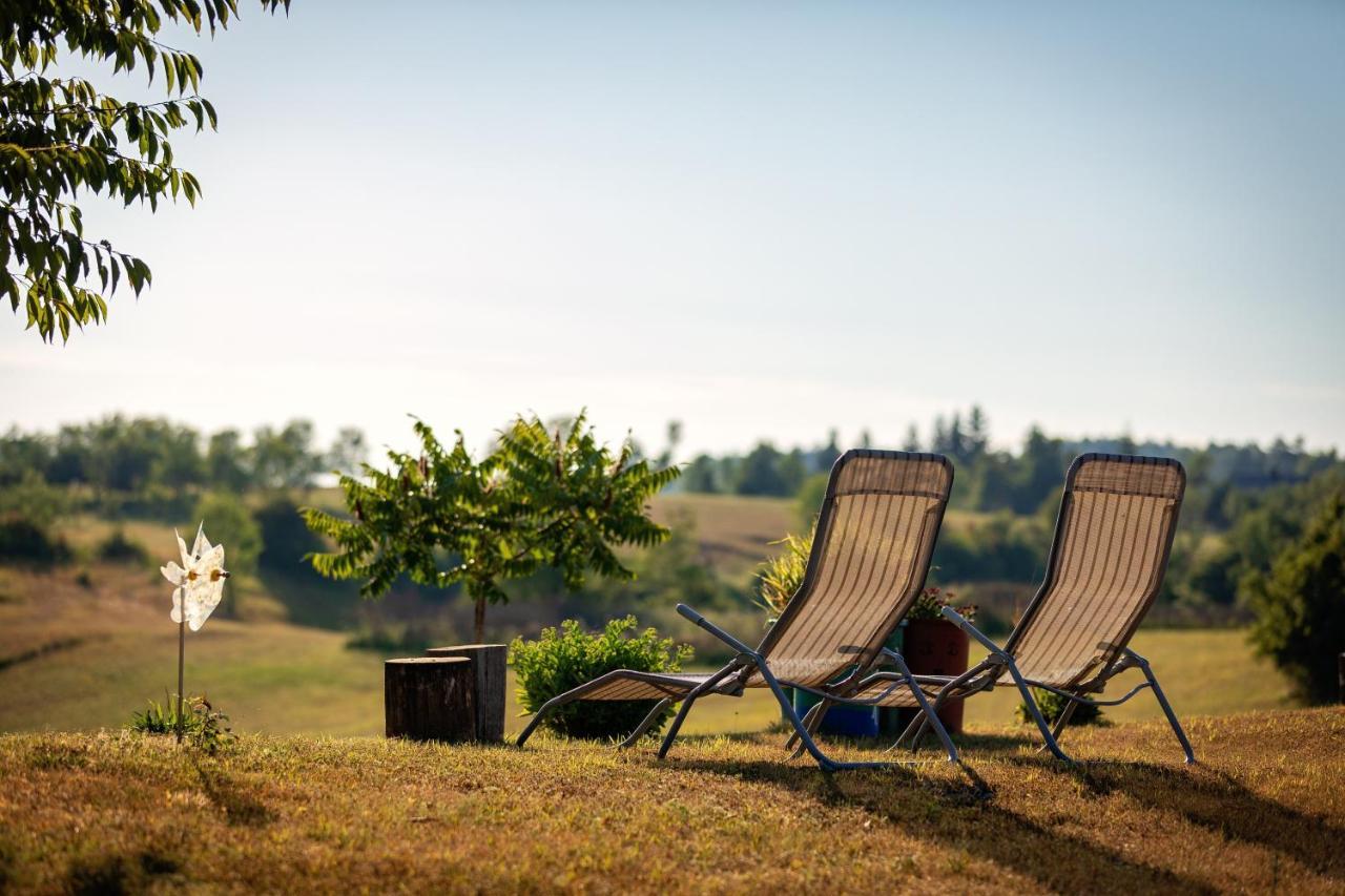 Farmstay Kotic スルニュ エクステリア 写真