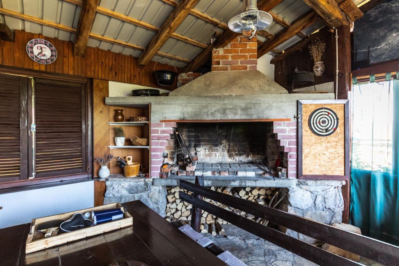 Farmstay Kotic スルニュ エクステリア 写真