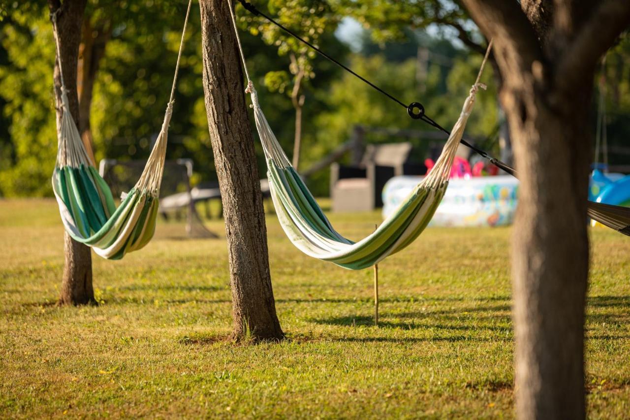 Farmstay Kotic スルニュ エクステリア 写真