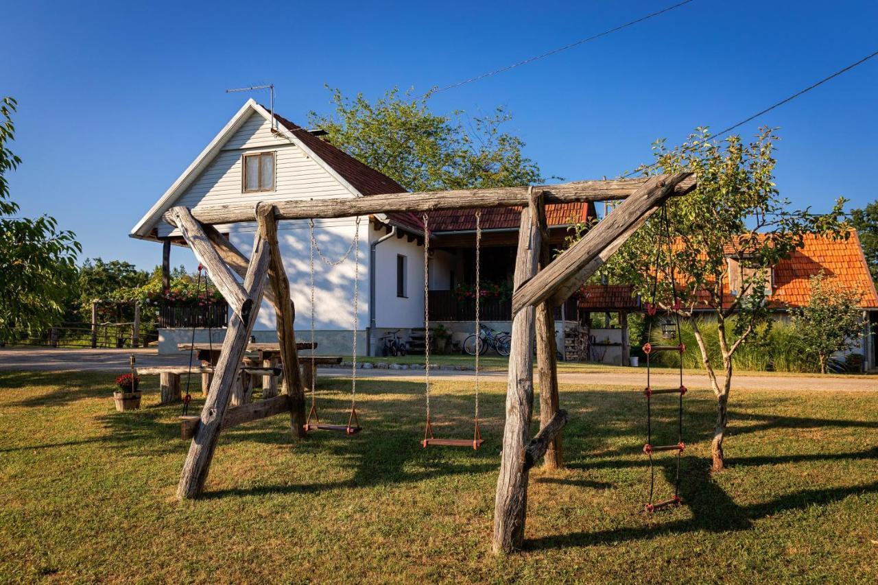 Farmstay Kotic スルニュ エクステリア 写真